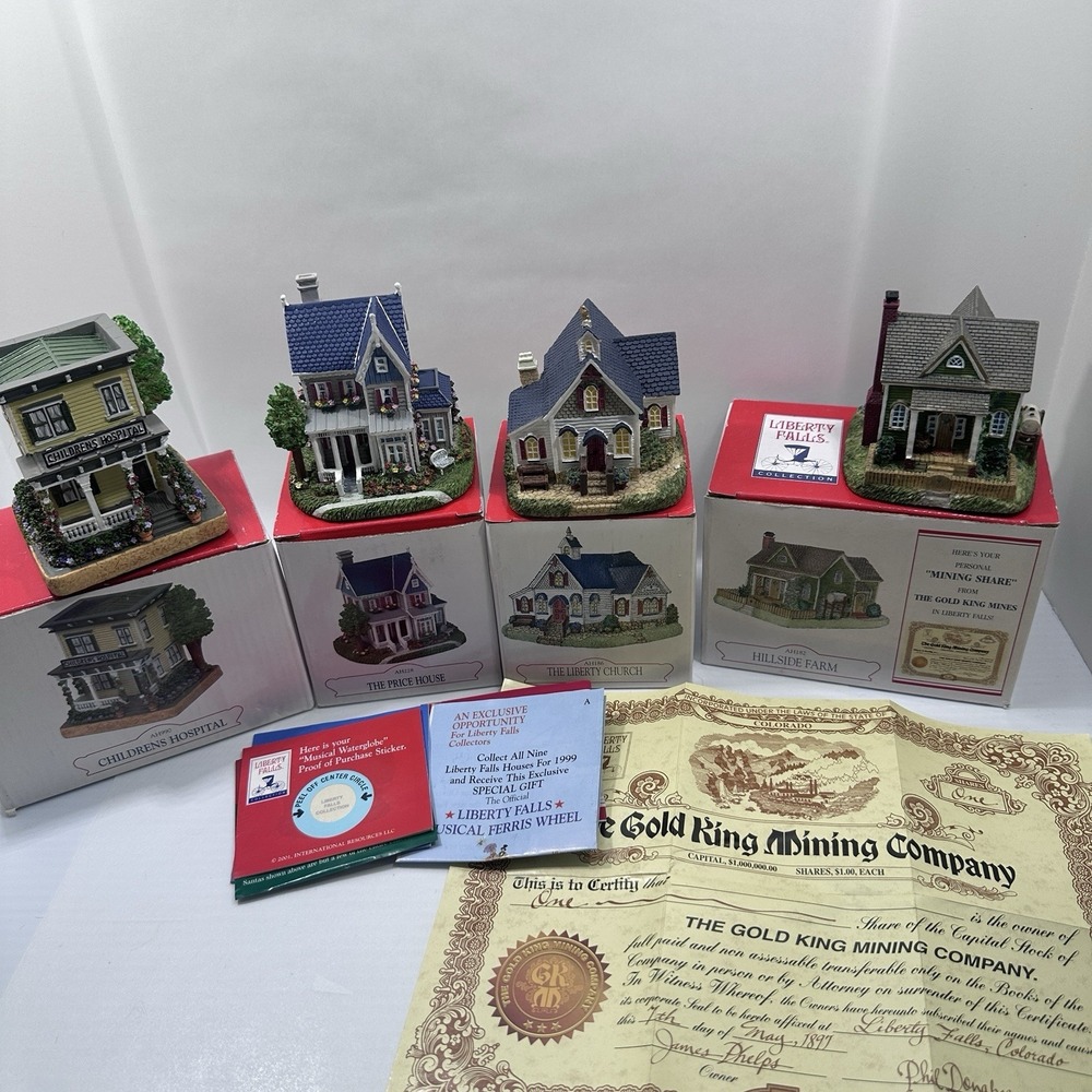 4 Liberty Falls Collection 4pc Village Lot‎ Church House Farm Hospital w Boxes